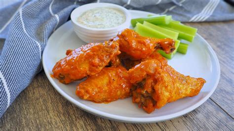 Copycat Buffalo Wild Wing Recipe