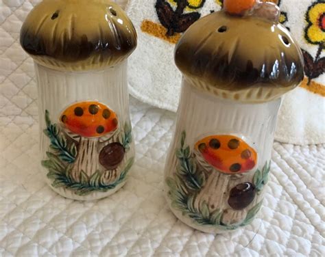 Vintage Merry Mushroom Salt Pepper Shakers Sears Merry Mushroom Set