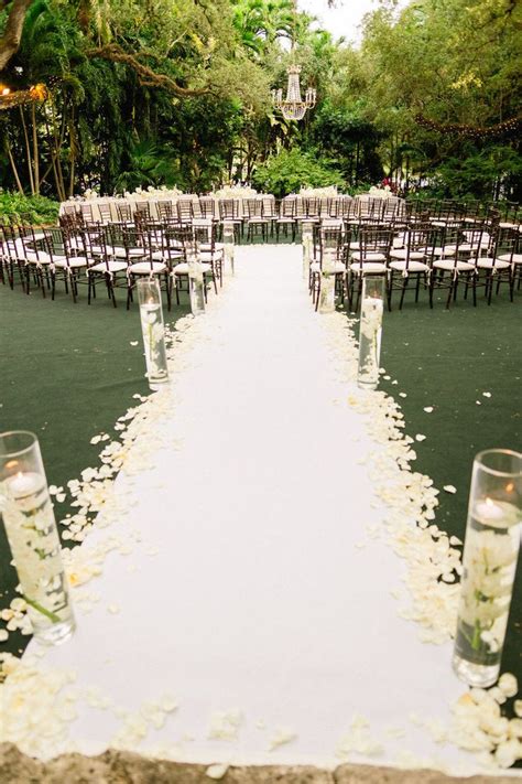 78 best ideas about Garden Wedding Decor on Pinterest | Gardens, Garden ...