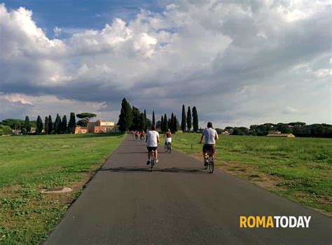 Visita Guidata In Bici La Valle Della Caffarella E La Via Appia Antica