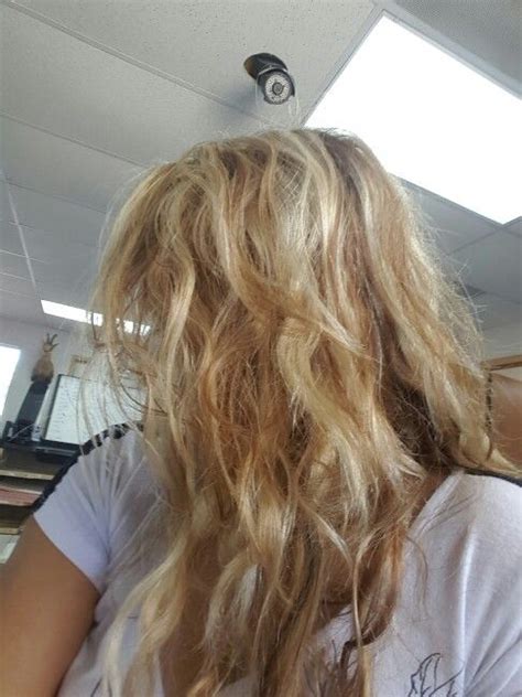 Mesy Hair Blonde Hightlights Lowlights Hair Long Hair Styles