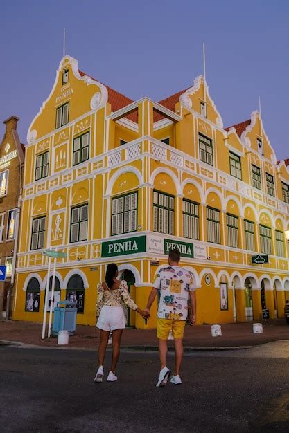 Premium Photo Willemstad Curacao Colorful Buildings Around Willemstad