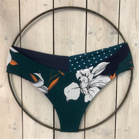 Marine Bikini CulottesdeCharlotte