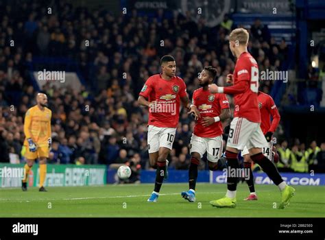 Marcus Rashford Links Von Manchester United Feiert Das Erste Tor