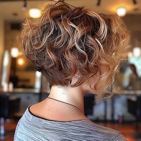 18 Stacked Short Curly Bob Haircuts To Enhance Your Natural Curls