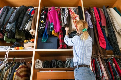 5 Tips For Preparing Clothing for Storage | Storage Containers | AAA ...