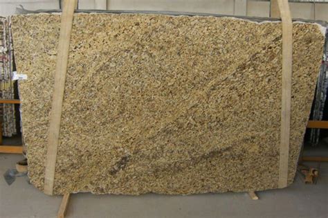 New Venetian Gold Granite Slabs Polished Yellow Granite Slabs Yellow