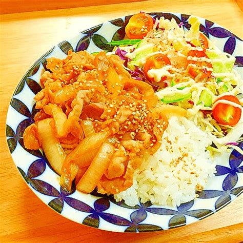 【豚肉×玉ねぎ】ごはんが進む絶品おかずレシピ5選♡少ない材料で簡単なのに大満足の味！ 4yuuu