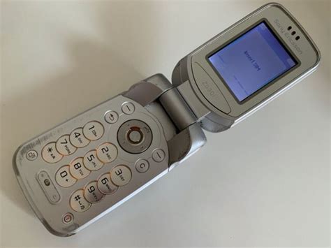 Sony Ericsson Zylo Z I Silver Unlocked Mobile Phone Compra