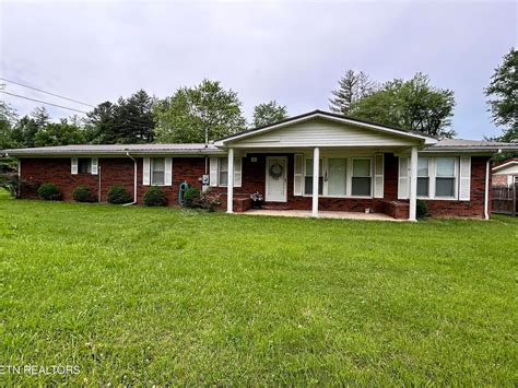 104 Hollywood Dr Middlesboro Ky 40965 Mls 1263727 Zillow