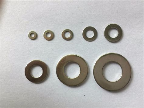 Amazon co jp Dmzhen Round Flat Washer ステンレス鋼の平面洗浄洗浄絶縁絶縁ガスケットメタルガスケットねじ