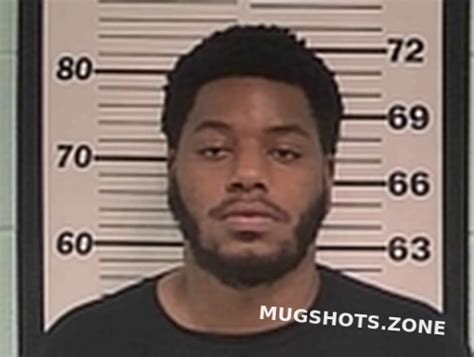 MARCUS JAMIEN WILLIAMS 04 29 2023 Tunica County Mugshots Zone