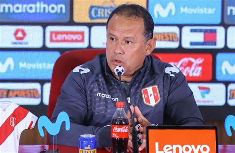 Juan Reynoso anuncia lista de convocados de selección peruana