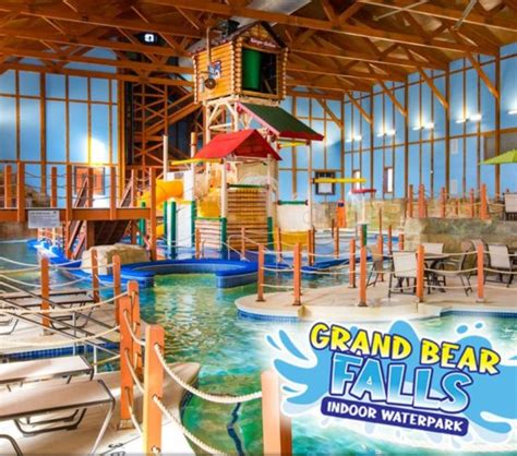 12 Thrilling Indoor Water Parks Around Michigan And The Best Waterpark Hotels