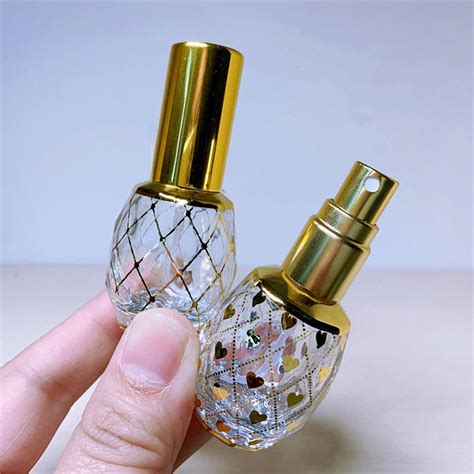 8ml Golden Refillable Perfume Bottle Glass Dispenser Bottles Roll On Essential Oil Bottle Empty