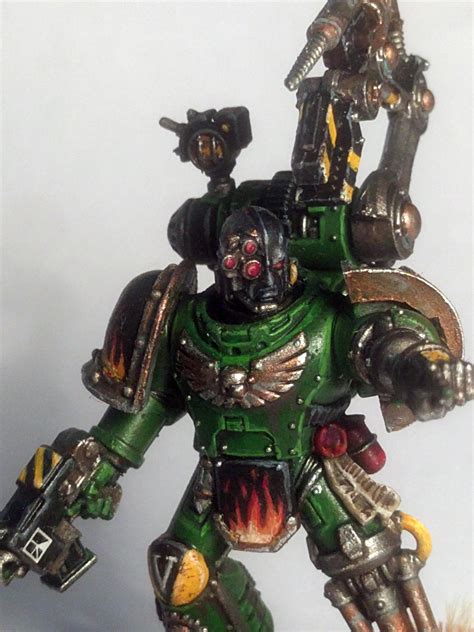 Salamander Tank Commander Rwarhammer40k