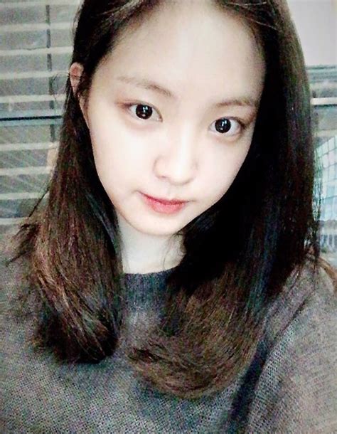 Selfie ★ 이래서 청순여신손나은 민낯의 좋은 예 디스패치 뉴스는 팩트다