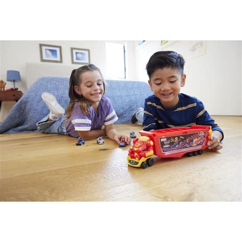 Mattel Hot Wheels Racerverse náklaďák Hulkbuster Maxíkovy hračky