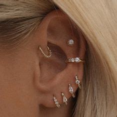 75 Idee Su Piercing Piercing Piercing All Orecchio Orecchini