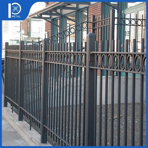 Pengxian Galvanized Steel Pipe Cyclone Fence China Distributors