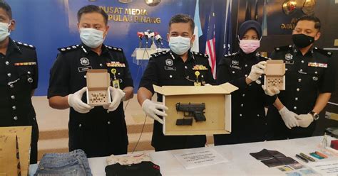 Cops Nab Duo Over Extortion Seize Gun And Police Authority Card New