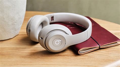 Beats By Dre Studio Pro Are Wireless Noise Canceling Headphones