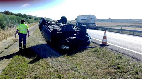 Un Aparatoso Accidente En La A 23 Provoca Retenciones A La Altura De