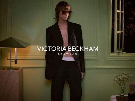 Victoria Beckham Eyewear S/S 2023 (Victoria Beckham)