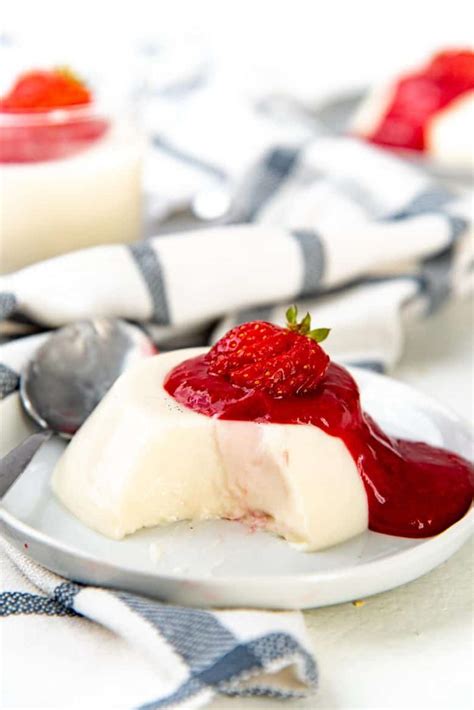 The Best Panna Cotta Recipe Easy Foolproof The Flavor Bender