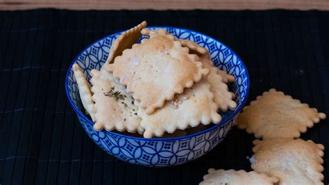 Galletas Saladas Caseras Ideales Para Aperitivos YouTube