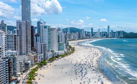 Balneário Camboriú SC o que fazer praias hospedagens e mais