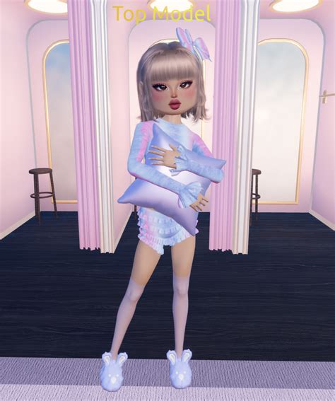 20 Best Outfit Ideas For The Dress To Impress Slumber Party Theme - DTI