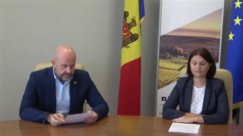 Briefing de presă susținut de vicepremierul ministrul agriculturii și