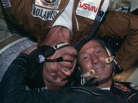 Cosmonaut Alexei Leonov Who Was First To Walk In Space Dies At 85 Space