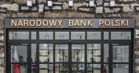 NBP pokazał projekcję inflacji i PKB Bardzo optymistyczne założenia