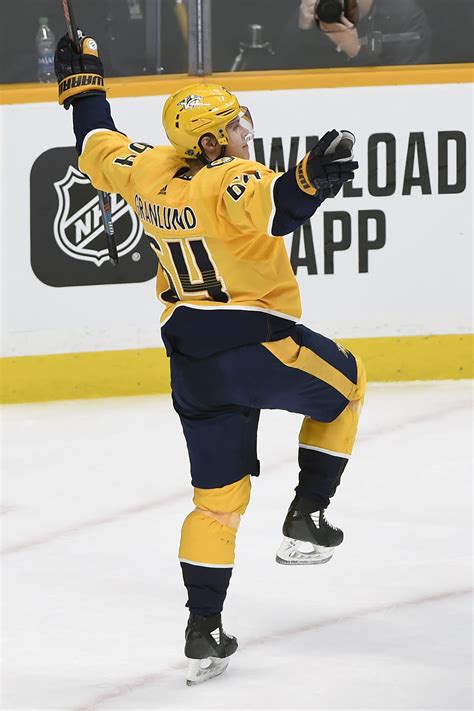 Granlund beats buzzer, scores in OT as Preds beat Flames 4-3