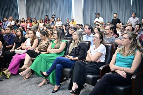 Governador Sanciona Leis Que Valorizam Servidores Do Minist Rio P Blico