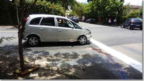 Carro Se Chocam E Moradores Pedem Lombada Comando VP