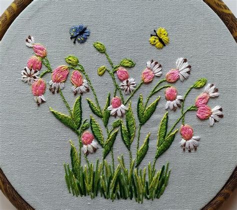 Pin By Donna Harris On Embroidery Hand Embroidery Designs Hand