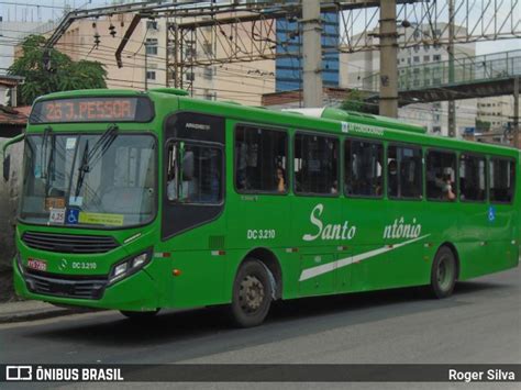 Transportes Santo Antônio DC 3 210 em Duque de Caxias por Roger Silva