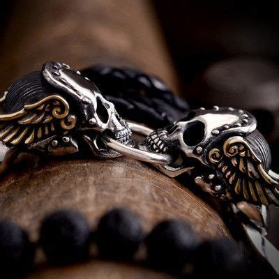 The Extraordinary DOUBLE MERCURY WINGED SKULLS Bracelet For Men