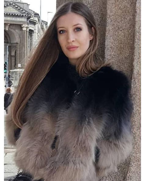 Pin By Mickfire On Fur Fur Fur Jacket Fashion