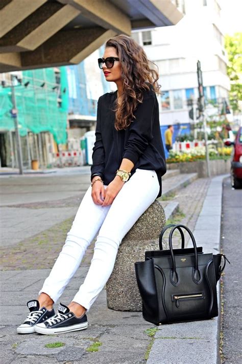 20 Super Casual Styles With Sneakers Pretty Designs