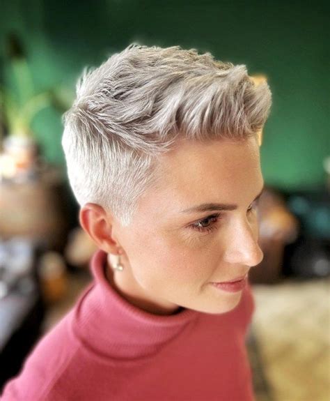 50 Short Pixie Cuts And Hairstyles For Your 2024 Makeover Hair Adviser Short Hair Pixie Cuts