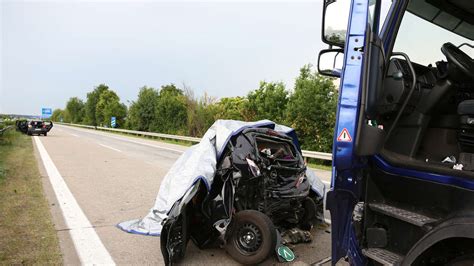 Mannheim Zahl Der T Dlichen Lkw Unf Lle Steigt Auf A A Immer Mehr