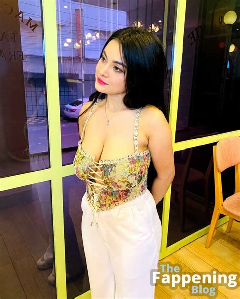 Mumtahina Aria Jahan Mumtahinaaa Nude Leaks Photo TheFappening