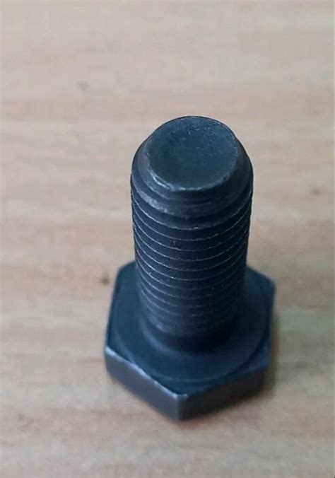 M Mm Mild Steel Mm High Tensile Hex Bolt For Automobile