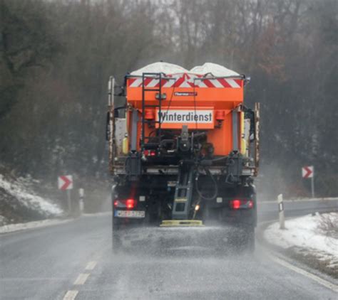 Blitzeis sorgt für Unfälle in Unterfranken Oberfranken