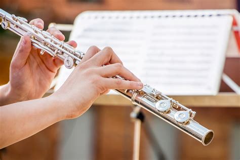 How To Play Flute Tips And Techniques