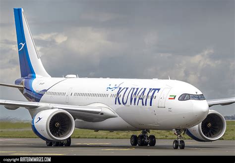 Airbus A Kuwait Airways K Apf Airteamimages